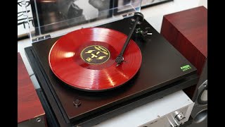 Rega Planar 2 Full Manual 2speed Turntable with Ortofon OM10 Cartridge [upl. by Cristiona]