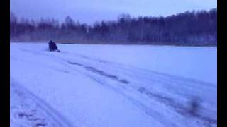 Testkörning gsxr 750 snöskoter [upl. by Franny642]