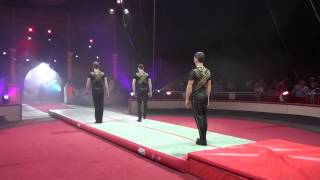 Акробаты на дорожке Troupe Bayramukov IV Festival Internacional del Circ Ciutat de Figueres 2015 [upl. by Ojillib]