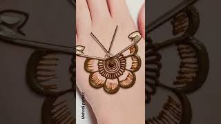 Beautiful mehndi design using safety pin 📍  shorts youtubeshorts mehndi simplemehndi trending [upl. by Ermin]