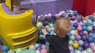 BELLAS WONDERLAND BALL PITlifewithtoddler kidsplaying toddlerfun playcentre goldcoast [upl. by Linson]