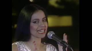 Perla  Comienza a Amanecer  Programa Festival de La Una  Chile 1984 [upl. by Armstrong159]