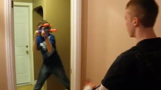 Nerf Gun Battle  Aaron Esser amp Jesse Allison [upl. by Smoot370]