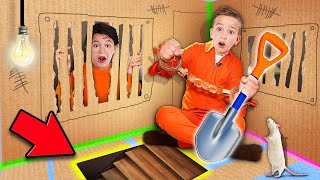 Escape from CARDBOARD PRISON Challenge [upl. by Eeclehc]