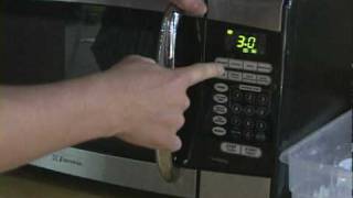 How to Make Popcorn Using a Microwave [upl. by Ppilihp]