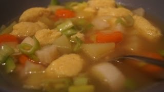 Gemüsesuppe mit Grießklößchen  Rezept und Anleitung [upl. by Ahsetan]