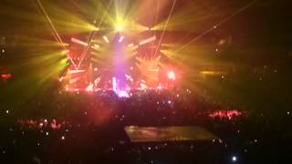 Maitre gims  Sapés comme jamais live Bercy 14122015 [upl. by Elvira]