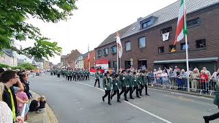 Abmarsch zur Festparade am Sonntag Nachmittag Schützenfest Neuss Holzheim 2023 [upl. by Filbert]