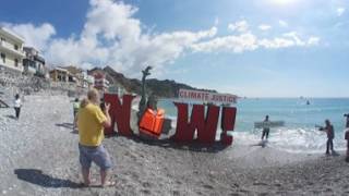 VIDEO 360  G7 Taormina il blitz di Greenpeace a Giardini Naxos [upl. by Vanhomrigh324]