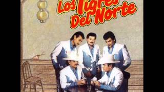 Te mal pasan de amor Los tigres del norte [upl. by Parsons]