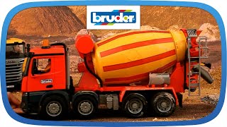 MercedesBenz Arocs BetonmischLKW  03654  BRUDER Spielwaren [upl. by Gnak]