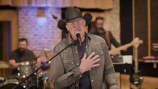 Trace Adkins  Honky Tonk Badonkdonk Live Studio Performance [upl. by Musser]