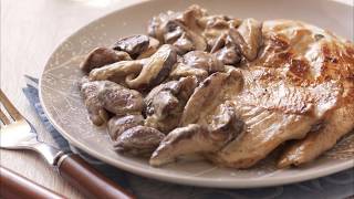 Recette  Escalope de dinde à la crème et aux champignons [upl. by Yole]