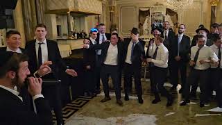 Shulem Lemmer Sings Chad Gadya at Bennett Wedding Take 2 ONE YEAR LATER AJs Wedding Nov 2024 [upl. by Nolasba]