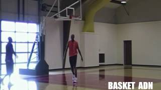 Hakeem Olajuwon Teaches Kobe Bryant [upl. by Japeth]