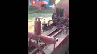 NH 320 baler [upl. by Inhoj]