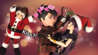 Harry and Mal Under The Mistletoe Kiss Disney Descendants 2 Doll Holiday Stopmotion Music Video [upl. by Krischer730]