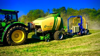 Inline Siloballen pressen mit John Deere und Krone Comprima amp Göweil Wickler [upl. by Vanna260]