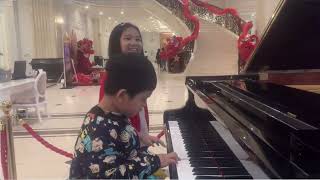 21 thang 9 2024 5 Ninh choi Piano ABC song o KS Merperle [upl. by Onitrof]