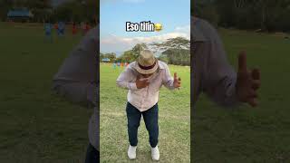 Quien para un pasito🥰 dance baile viralvideo humor risas shortvideos video viralshorts [upl. by Yolane]