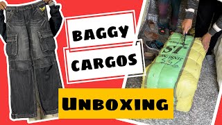 Unboxing baggy cargos  how to start online thrift store  Thriffy Official [upl. by Alana]