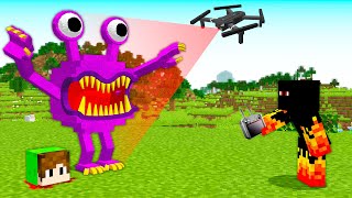 VIGIEI O MONSTRO COM UM DRONE NO MINECRAFT [upl. by Ydne]