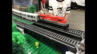 Lego Trains and Layouts at Brickworld Chicago 2017 [upl. by Assin]