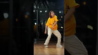 VACHARI Dance Magic by Rishika 💙💙 Jasmine Sandlas Akanksha Sharma Choreography 🎶🔥 [upl. by Pomcroy]