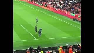 jurgen klopp fist bump Liverpool vs Arsenal 2022 [upl. by Aneloj]