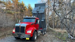 2025 KENWORTH T880 WALK AROUND amp HAILING FILL [upl. by Nalepka]