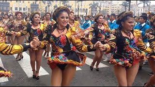 Chicas baile Saya Caporales 2019 Lima Perú Virgen de la Candelaria  Copacabana [upl. by Ainecey867]