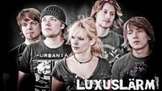 Luxuslärm  Alles wird Gut  Lyrics [upl. by Aihsemek]