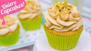 CUPCAKES DE PISTACHO Y CARAMELO  Quiero Cupcakes [upl. by Filahk675]