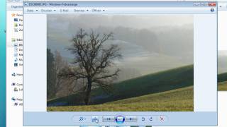 Windows 7  Fotos mit dem Windows Explorer betrachten [upl. by Sitnalta]