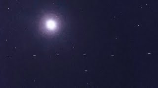 SpaceX Starlink 4 satellites Moon and Venus in the background Timelapse Nikon P1000 [upl. by Anedal]