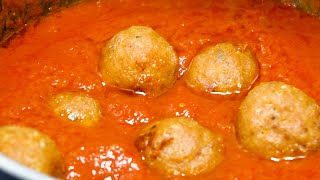 How Traditional Italian Meatballs in Tomato Sauce are Made  Claudia Romeo [upl. by Akeihsat818]