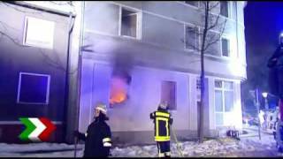 Wohnungsbrand in Gladbeck  Sieben Verletzte [upl. by Teddy]