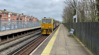 British Rail MPV passes through Polegate with 5 beeps [upl. by Sieracki]