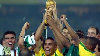 Brasil 2002 campeão da copa do Mundo [upl. by Oinoitna]