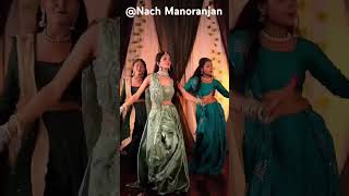 Kam mehndi ka to gairo k kam aana hai music vyrloriginals musicanddance [upl. by Sothena]