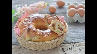 Casatiello napoletano di Pasqua  Ricette che Passione [upl. by Lakim]