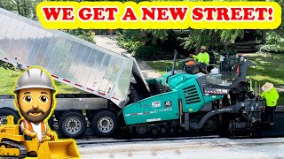 👷‍♂️🚧🚜 New Street Road Paver Dump Trucks Steamrollers [upl. by Aliuqehs]