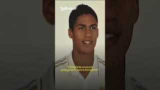 📵 Zidaneın yüzüne telefon kapatan Raphael Varane [upl. by Lynna]