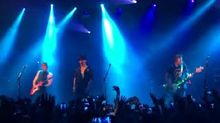 The vamps  All night  São paulo 17092017 [upl. by Poree]