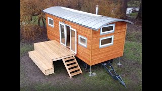 8m Zirkuswagen mit Überbreite 320m  nachhaltiges TinyHouse mitten in der Natur [upl. by Enalda]