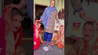 Saas mili maa jaisi song live love holi [upl. by Briana]