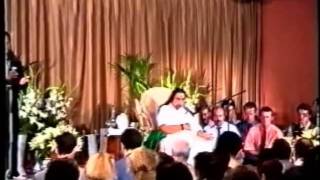 Réalisation du Soi Kundalini avec Shri Mataji  Paris France Réalisation Sahaja Yoga francais [upl. by Benji]