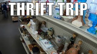 Thrifting for Resale  Vintage Pyrex 90s Clothes and More [upl. by Cinimod]