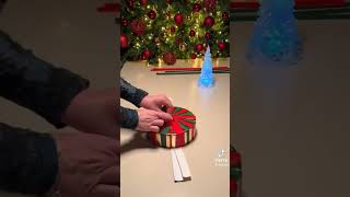 Christmas Gifts 🎁 Wrapping Idea Hack christmas [upl. by Wanfried210]