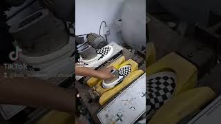 SEPATU VULCANIZED  proses press bonding upper dan rubber outsole  BSB customyourshoes [upl. by Nosnehpets]